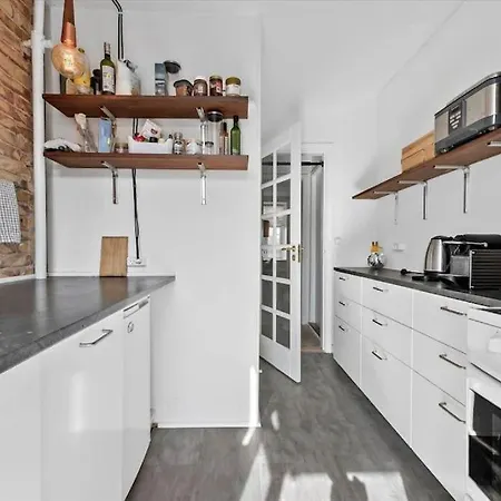 Full - 4 Min To Downtown Lägenhet *